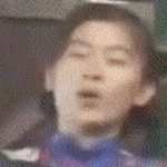 【GIF画像】篠原涼子、ガッツリお●ぱいを揉まれてしまう！