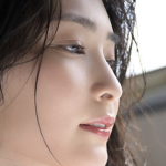 【画像】A.V女優・本庄鈴が流石に美人すぎる！これはもう無限に抜けるレベル！
